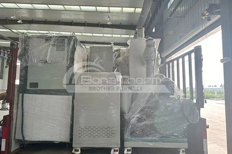 vacuum-furnace-of-shipping